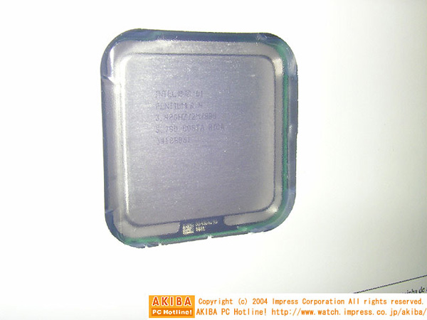 Pentium4 XE LGA775处理器开始销售，工作频率3.4GHz