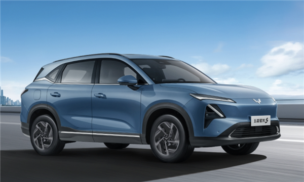 插混/纯电可选!五菱星光S 8月28日上市:预售价10.28万起