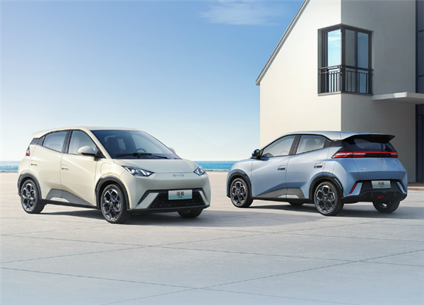 纯电A00级小车最强选手!比亚迪海鸥7月销量出炉:狂砍4万+