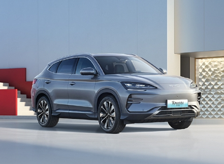 国产SUV销冠!比亚迪宋PLUS八月卖出40487台 累计已超100万台