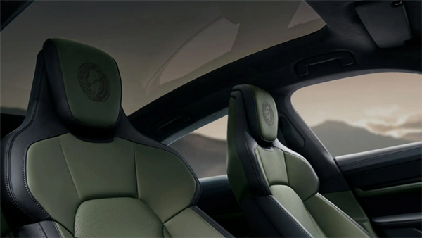 比小米SU7 MAX更快!保时捷Taycan Turbo S特别版发布:2.4秒破百