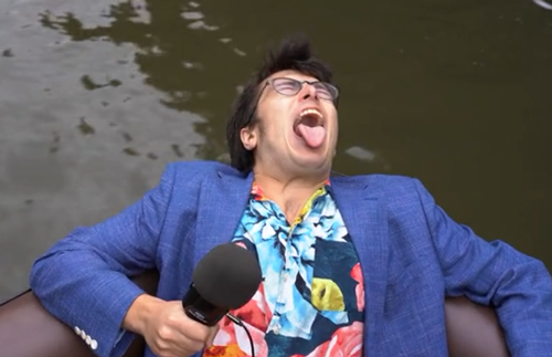 被700多斤的大便淋了一身!这场屎到淋头的事故被念叨20年了