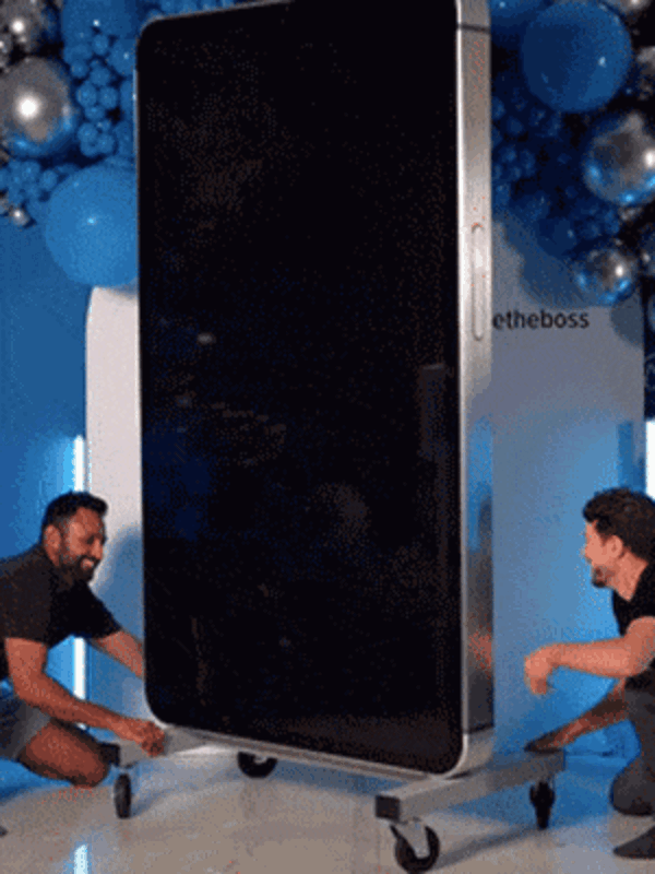 相比iPhone16:更想要这台世界最大的iPhone15!