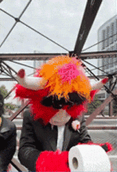 被700多斤的大便淋了一身!这场屎到淋头的事故被念叨20年了