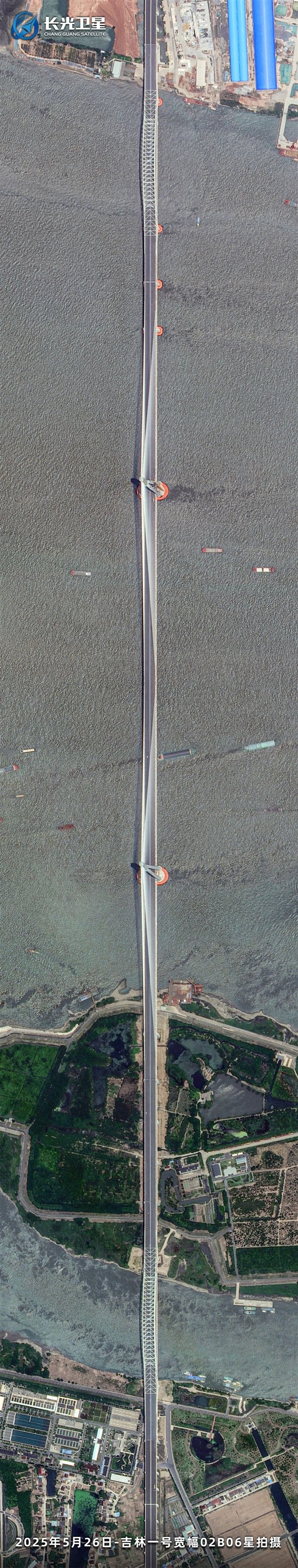 10.03千米世界第一跨度斜拉桥！卫星俯瞰常泰长江大桥6年变化