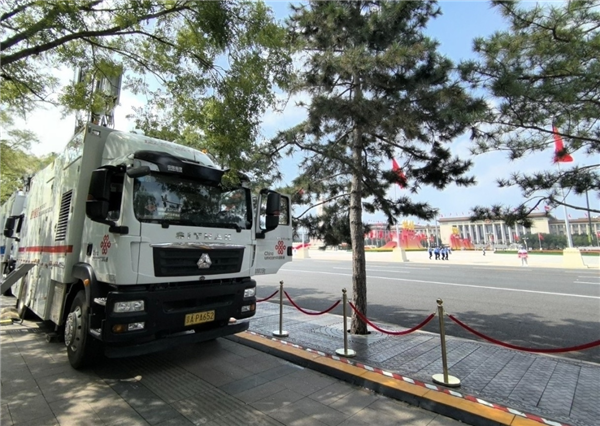 中国联通:圆满完成阅兵通信保障 引入5G-A、5G+北斗等技术