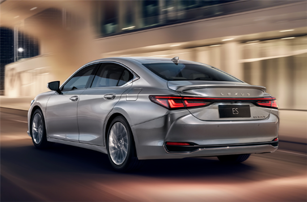 31.27万 雷克萨斯ES200特别版上市:多花1.28万买层保护膜