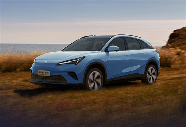 限时优惠价10.98万起 极狐全新阿尔法T5上市:用料很下本!