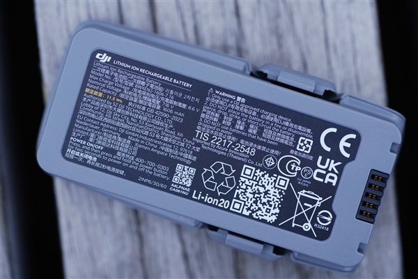 会飞的跟拍摄影师!大疆DJI Neo 2图赏