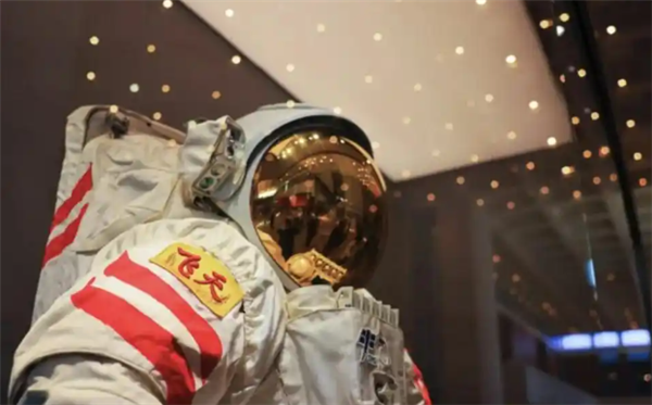 有1套舱外服即将“退休” 在轨使用已超20次