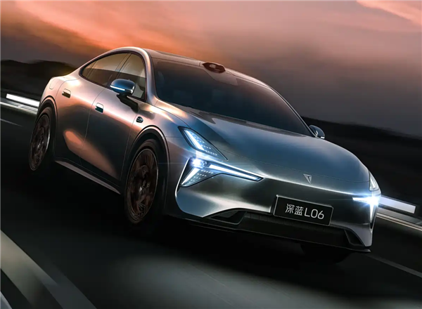 法拉利同款磁流变悬架上车!深蓝L06预售:13.99万起