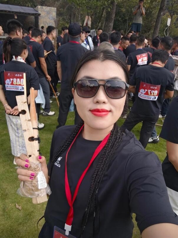 荒野求生选手“冷美人”回应走红:自己是普通人