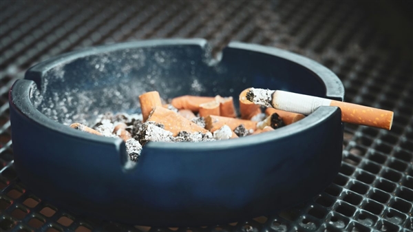 全球唯一！马尔代夫实施世代禁烟令：07年后出生的 终生不得抽烟