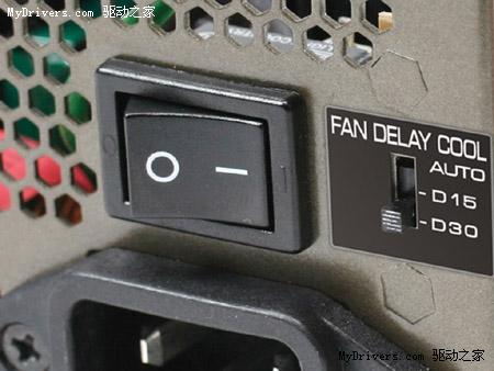 高端显卡 Toughpower XT 750W铜牌电源