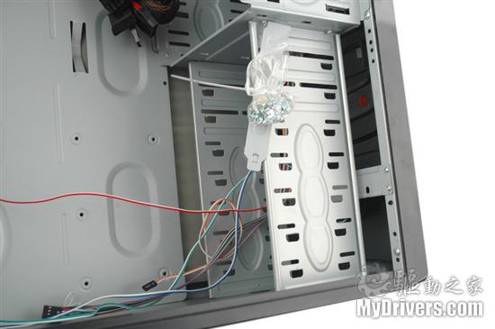 整合平台绝配 迅扬5830机箱评测