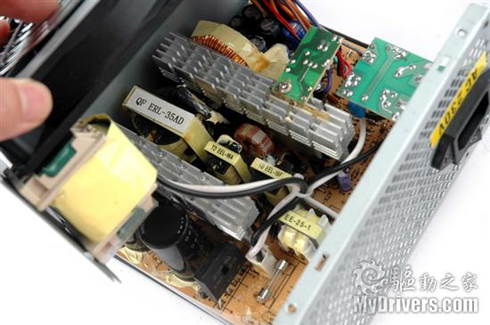 整合平台绝配 迅扬5830机箱评测