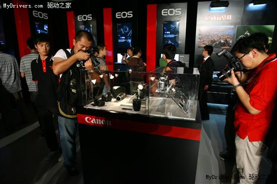 为创作者而生 佳能EOS 7D携7双绝技引领中高端影像市场