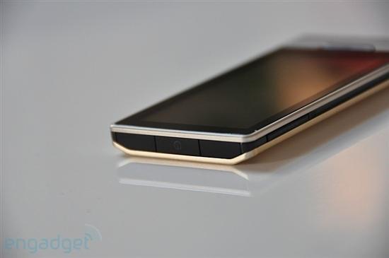 微软Zune HD开箱图片赏