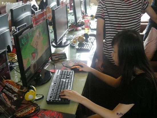 WCG 2009 AMD杯大众精英赛！重庆、哈尔滨千人参赛