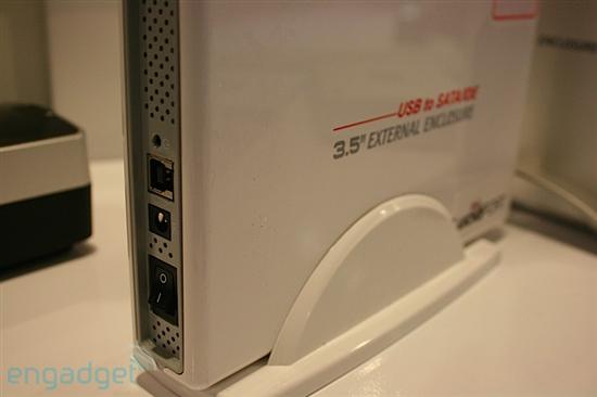 USB 3.0产品集体亮相IDF