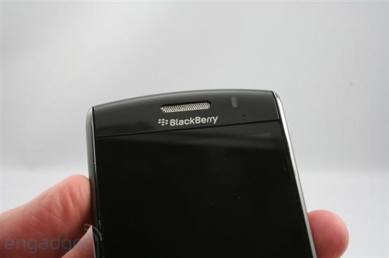 黑莓触屏新机Storm2 9550发布