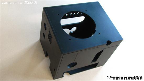 外观超酷NVIDIA离子平台Mod机箱制作流程