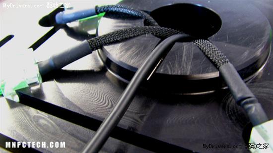 外观超酷NVIDIA离子平台Mod机箱制作流程