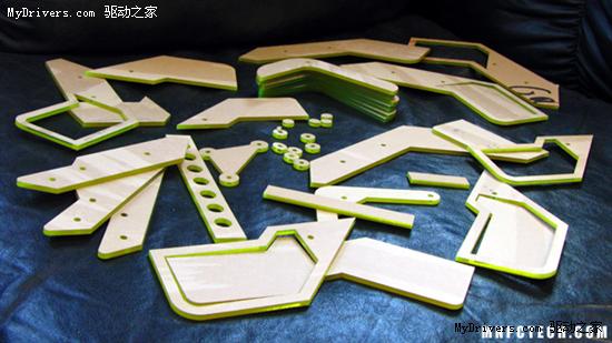 外观超酷NVIDIA离子平台Mod机箱制作流程