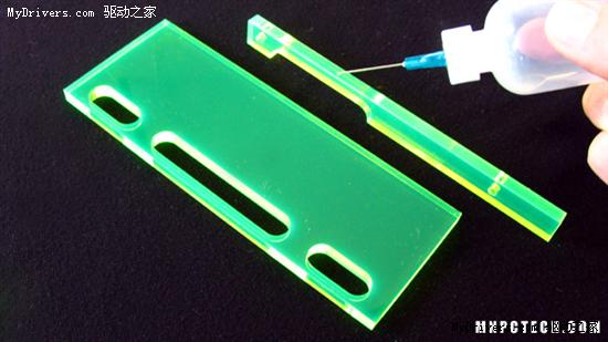 外观超酷NVIDIA离子平台Mod机箱制作流程