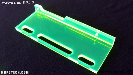 外观超酷NVIDIA离子平台Mod机箱制作流程