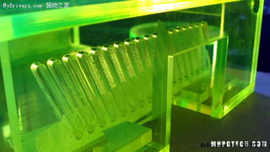 外观超酷NVIDIA离子平台Mod机箱制作流程