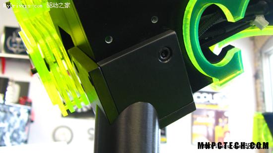 外观超酷NVIDIA离子平台Mod机箱制作流程