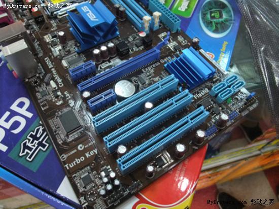 华硕独特G41到货 支持DDR3设计售599元