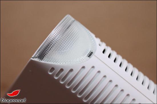 华硕离子平台上网机EeeBox EB1501多图赏