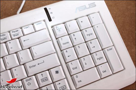 华硕离子平台上网机EeeBox EB1501多图赏