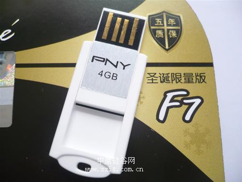 白色旋风 PNY圣诞限量版F7现惊艳抵郑