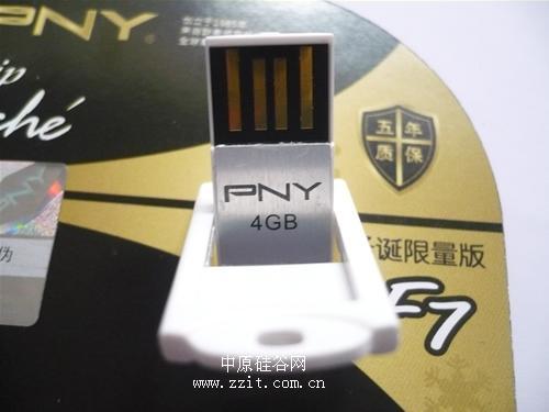 白色旋风 PNY圣诞限量版F7现惊艳抵郑