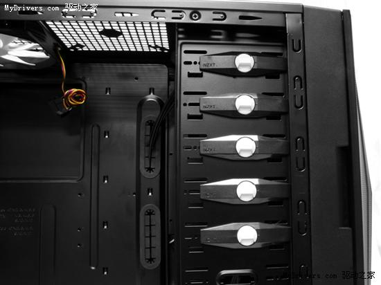 双200mm大风扇 NZXT新玩家机箱Hades