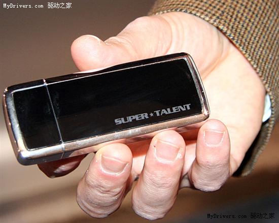300MB/s读 Super Talent USB 3.0 U盘展示