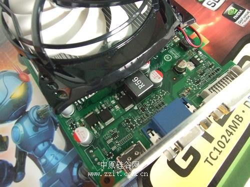 AC风扇GDDR5显存 盈通GT240豪华版699