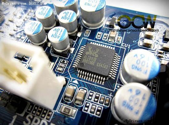 技嘉USB 3.0/SATA 6Gbps 890GX主板详尽规格、多图