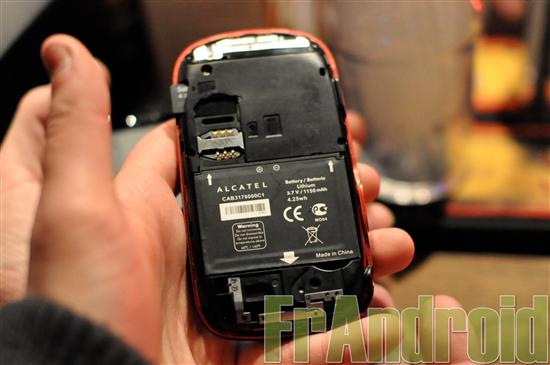 阿尔卡特首款Android手机OT-980曝光 高清图赏
