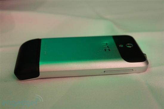 HTC发布Desire、Legend、HD mini三款新机 试玩图赏