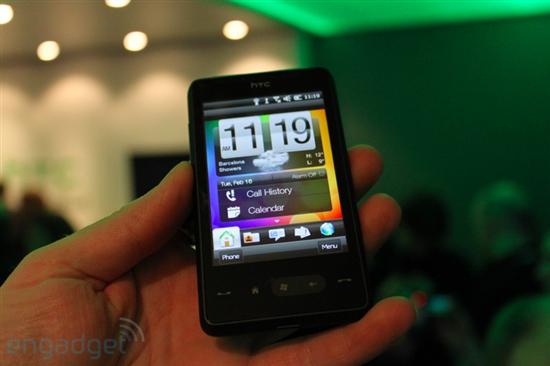 HTC发布Desire、Legend、HD mini三款新机 试玩图赏