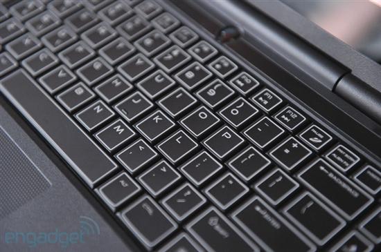 外星人游戏小本 Alienware M11x开箱实测