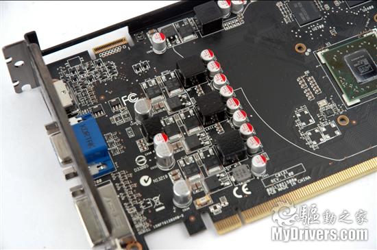 诡异板型铜芯散热 华硕另类HD5770显卡测试