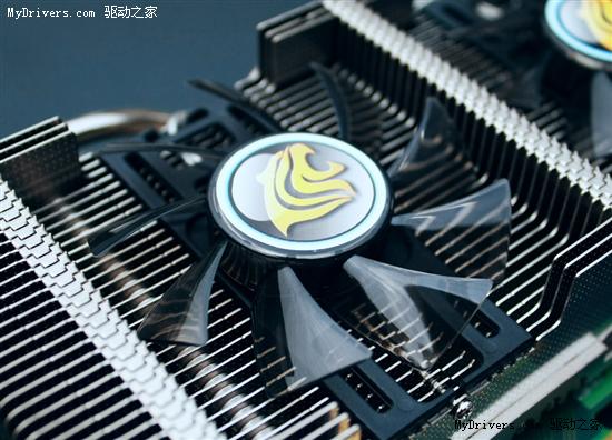 买虎牌GTX275 送GT220物理卡