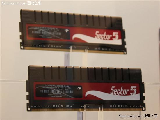 40块SSD RAID 博帝展示“全球最快PC”