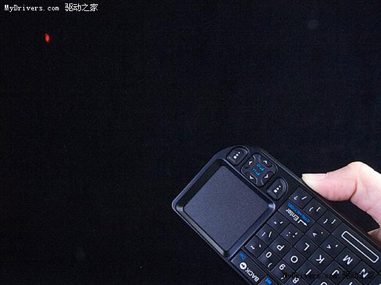 首带触控板的无线迷你键盘Rii Mini多图曝光