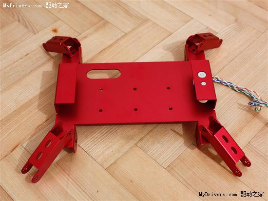 体验DIY乐趣:联力红色小蜘蛛机箱组装记